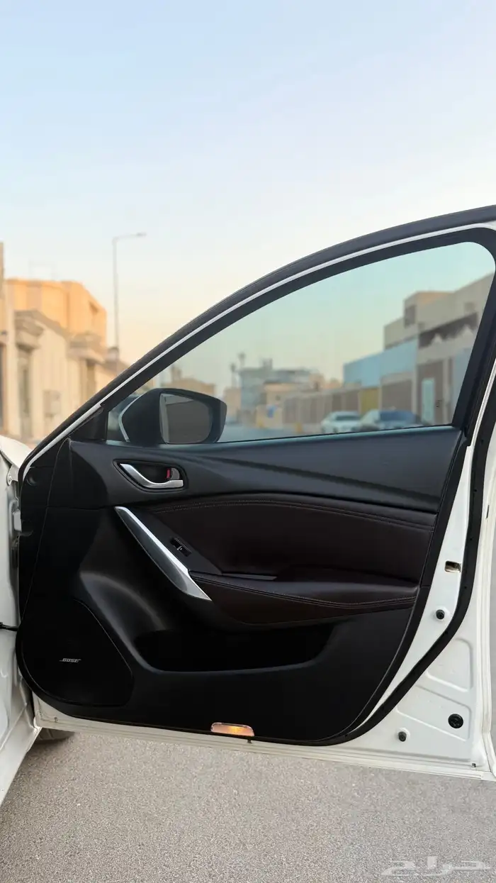 مازدا 6 فل كامل موديل 2018   أبيض لؤلؤي   داخلي أسود 17