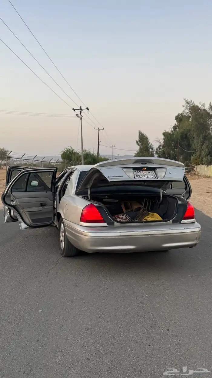 فورد فكتوريا 2004 LX فل كامل فتحه 0