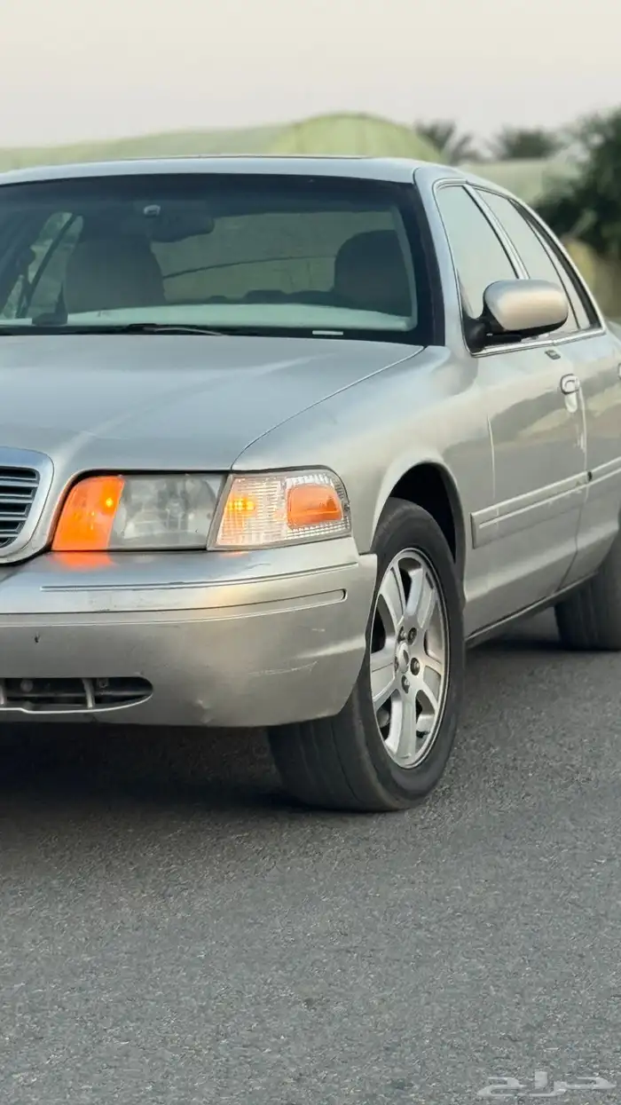 فورد فكتوريا 2004 LX فل كامل فتحه 8