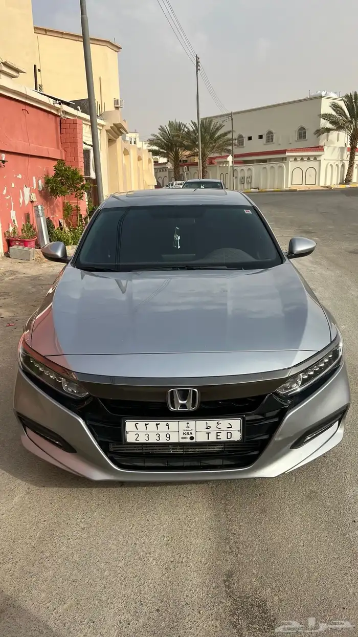 هوندا أكورد نص فل للبيع 2020 2