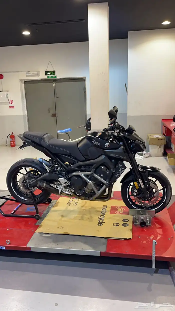 ستريت فايتر ياماها mt09 0