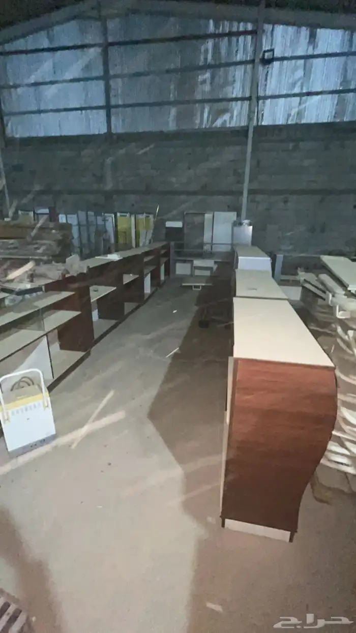 للبيع دواليب خشب للعرض واستندات عرض 0