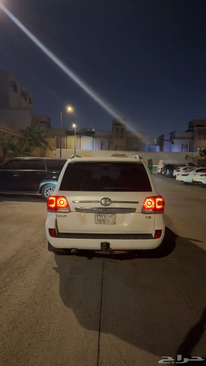 لاند كروزر 4