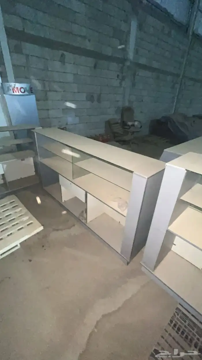 للبيع دواليب خشب للعرض واستندات عرض 2