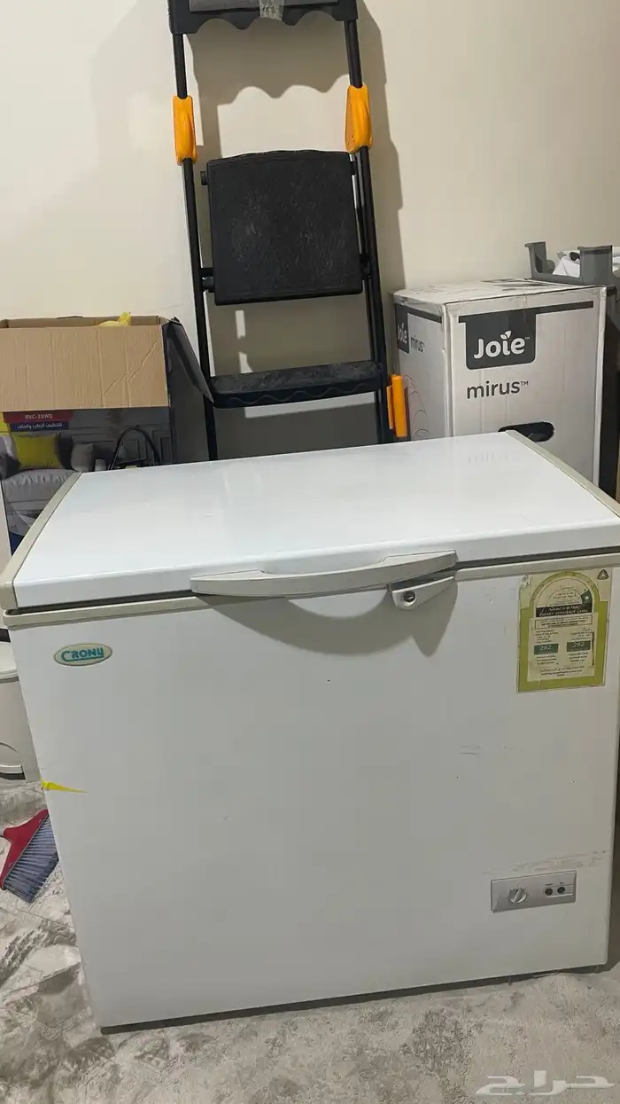 ثلاجة للبيع بل اضافة إلى فريزر 6
