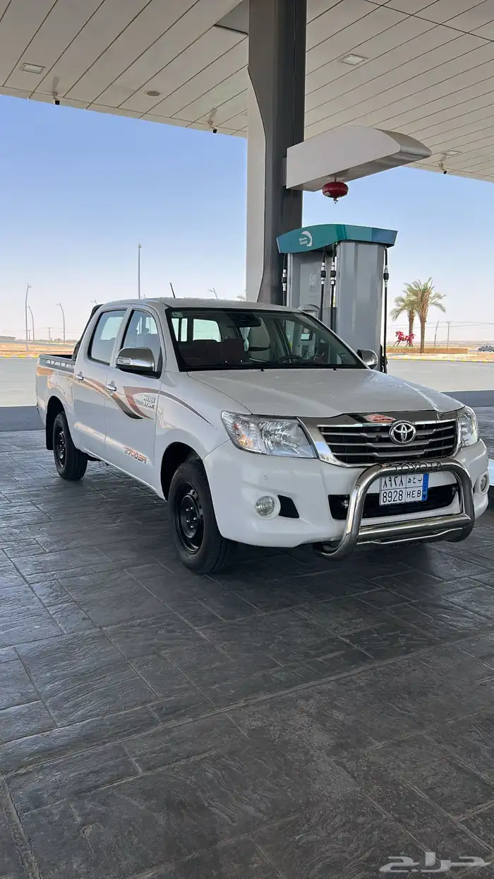 هايلكس 2014 بدي بلد ممشى قليل 20