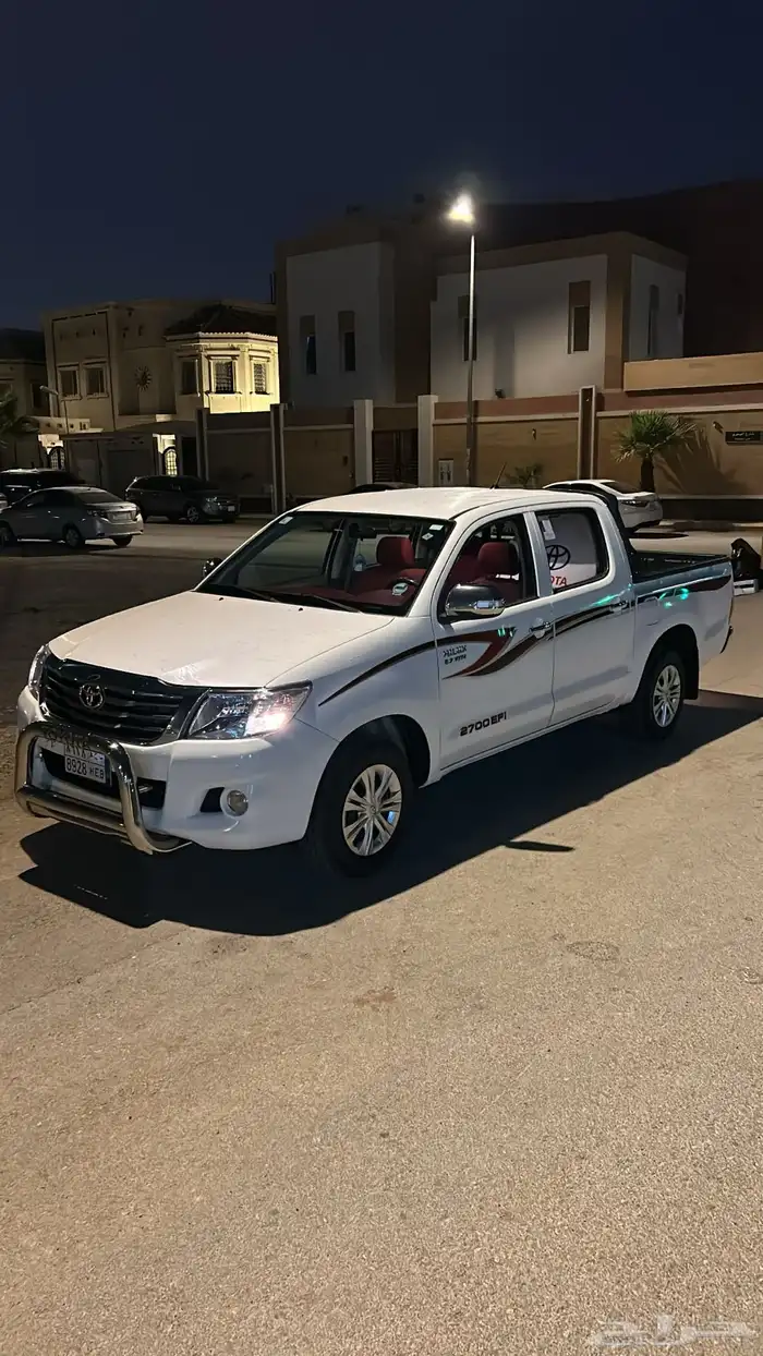 هايلكس 2014 بدي بلد ممشى قليل 12