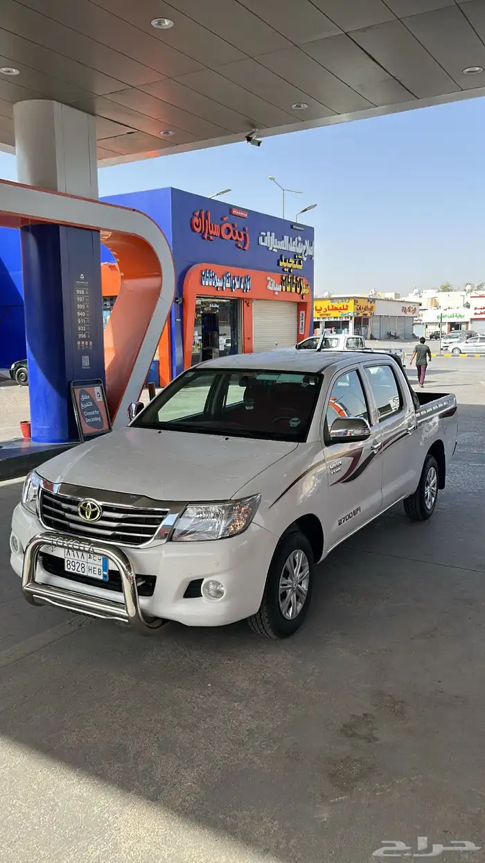 هايلكس 2014 بدي بلد ممشى قليل 1