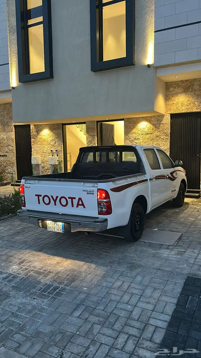 هايلكس 2014 بدي بلد ممشى قليل 16