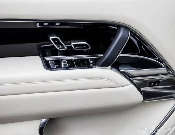 رنج روفر فوج SP 400 SWB 2024 9