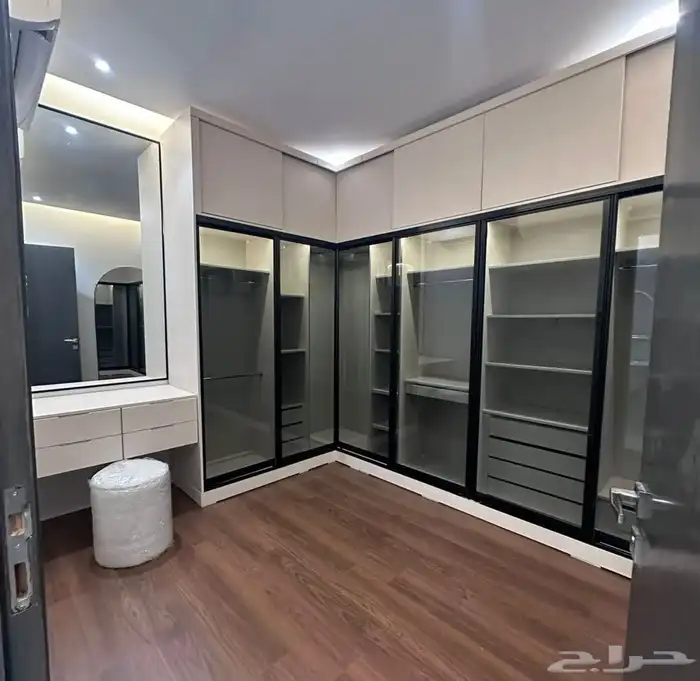 تفصيل غرف نوم ومطبخ على حسب الطلب مع ضمان خمس سنوات 7