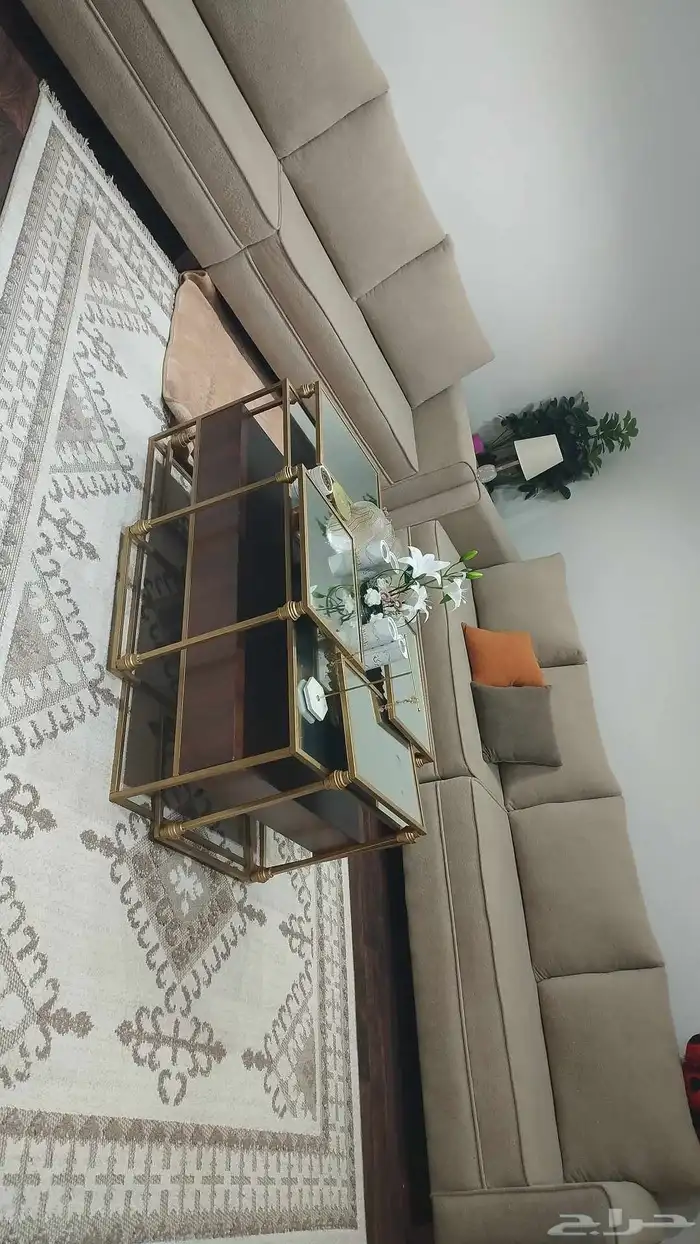 كنب جديد استخدام قليل مره سبب البيع النقل كنب وطاولات 2