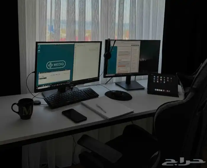 طاولة كبيرة للقيمنق I مكتب خشبي للكمبيوتر 3