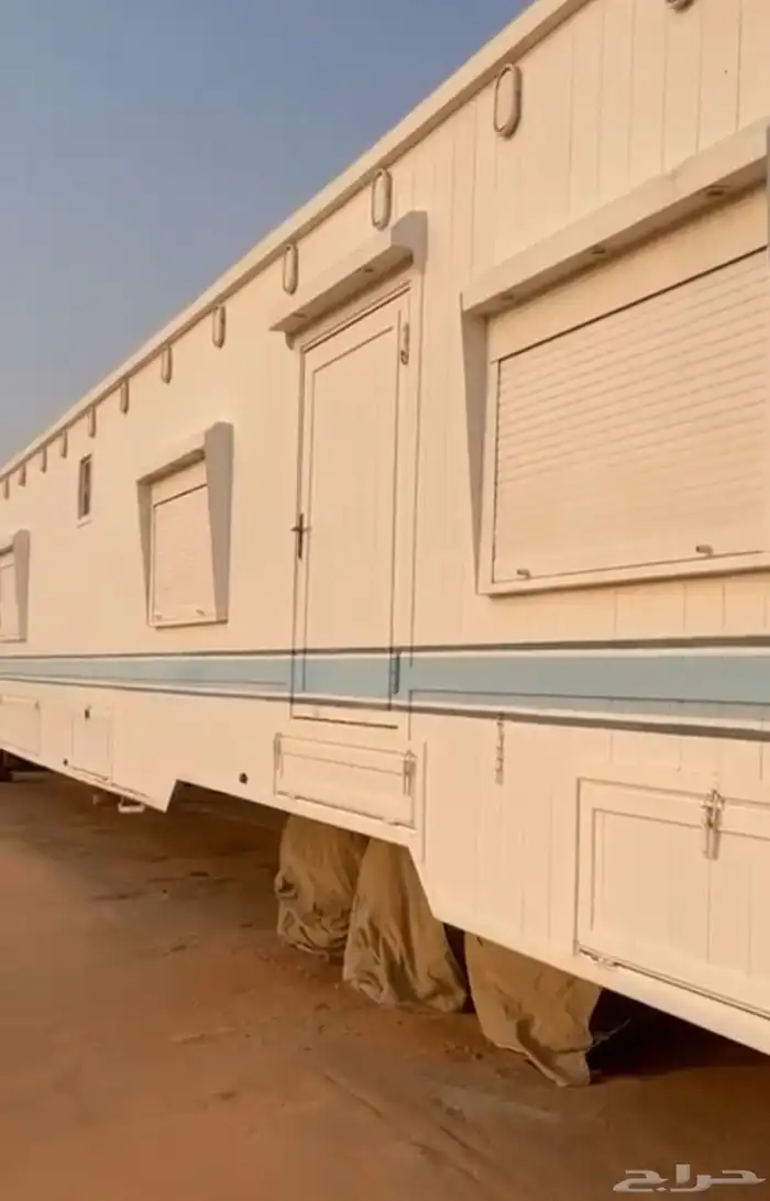 كرفانه 19 مع راسها للبيع  الكرفانه سيمت الحالها ب 90 3