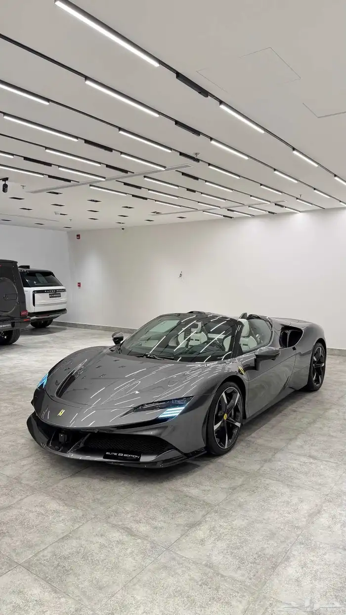 Ferrari SF90 Spider 2023 0