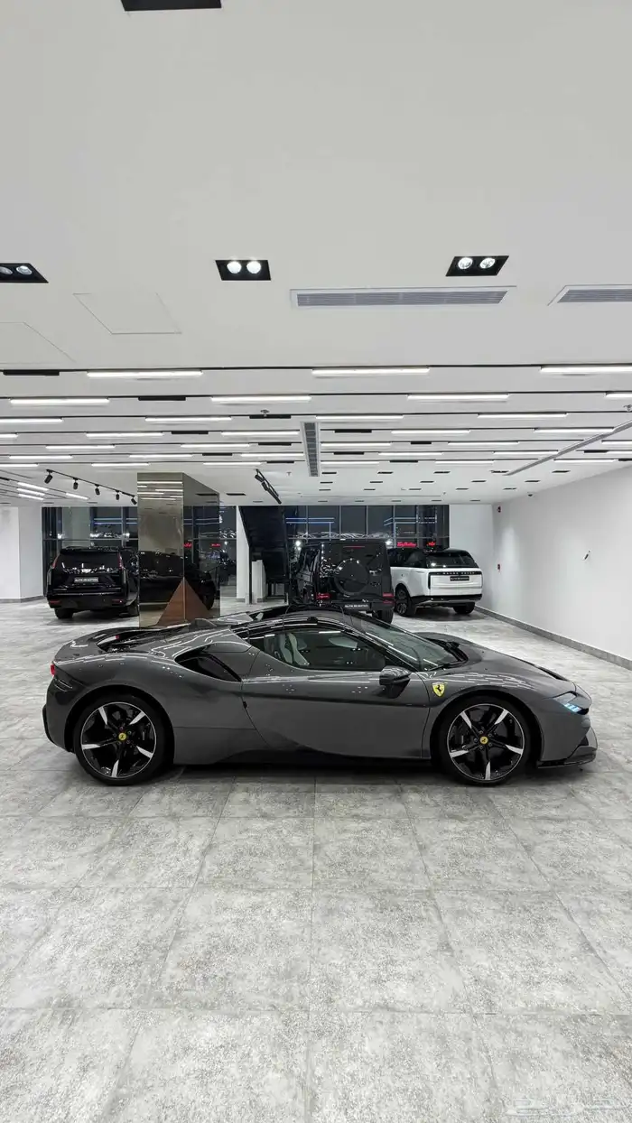 Ferrari SF90 Spider 2023 9