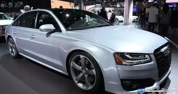 جنوط اودي A8 1