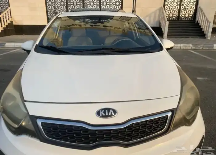 كيا ريو 2015 فل كامل نظيفة جدا  للبيع 10