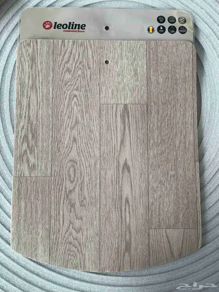 فينيل مبطن مقاوم للماء والخدش  يعطي شكل فخم ولمسة ناعمة 12