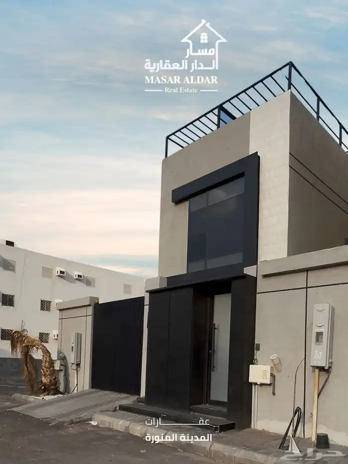 فيلا للبيع في الرانوناء داخل الحد بموقع مميز 0