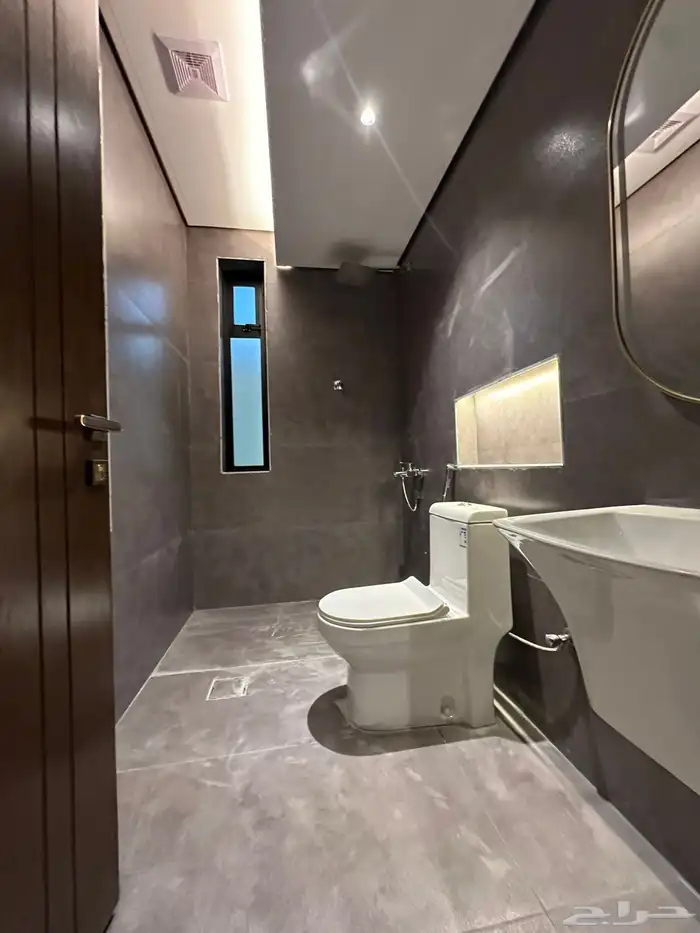 شقق دور ارضى وعلوى للبيع بحى الاخضر 10