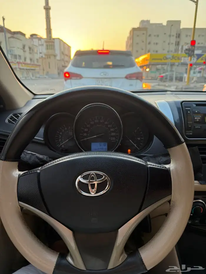 يارس 2015 قير عادي 0