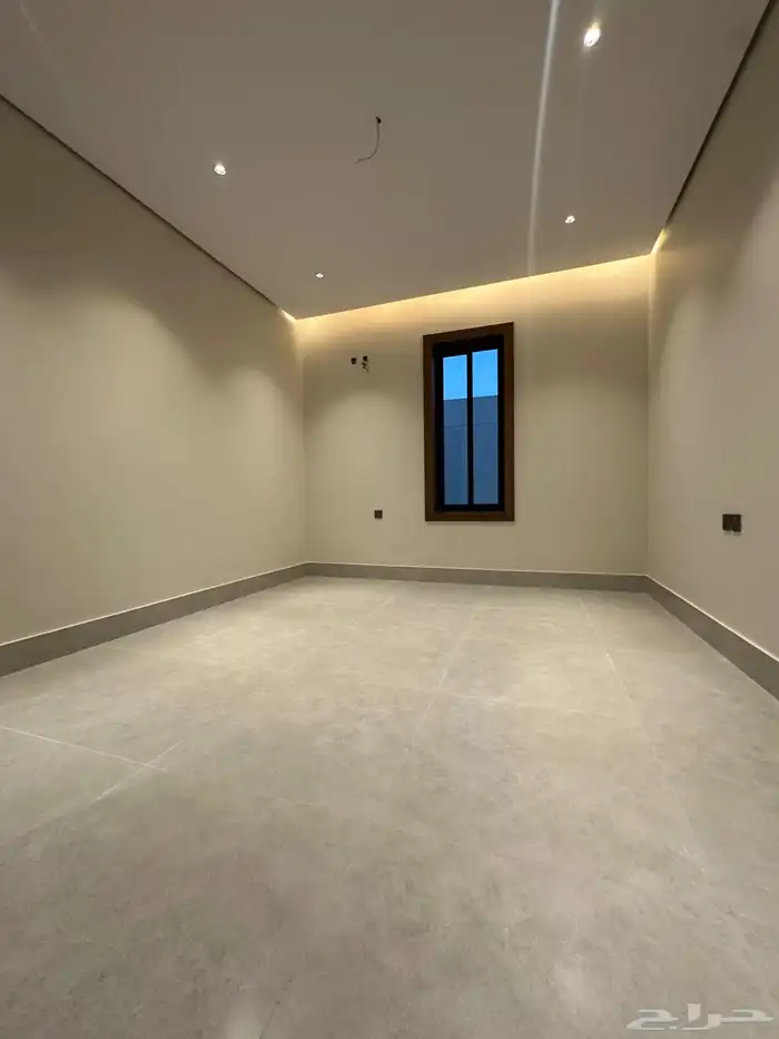 شقق دور ارضى وعلوى للبيع بحى الاخضر 3