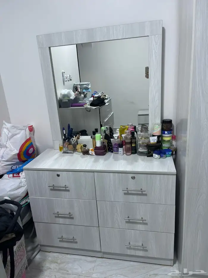 عدة غرف واجهزة للبيع 31