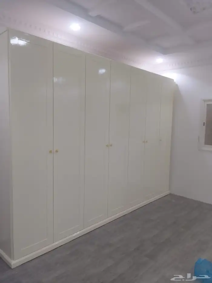 غرف نوم وأبواب 0