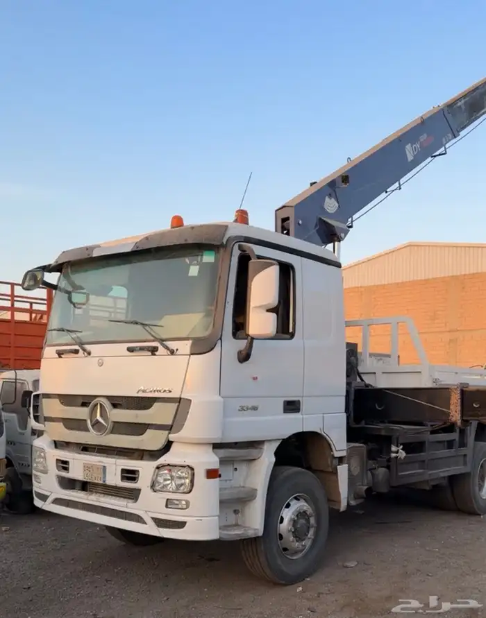 تم البيع بوم ترك 15 طن موديل 2012 اكتروس سكس موديل 2003 2