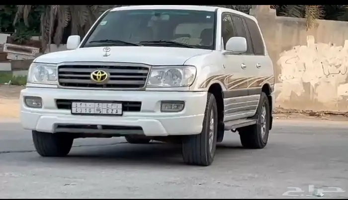 لاندكروزر 2001 فل كامل 1