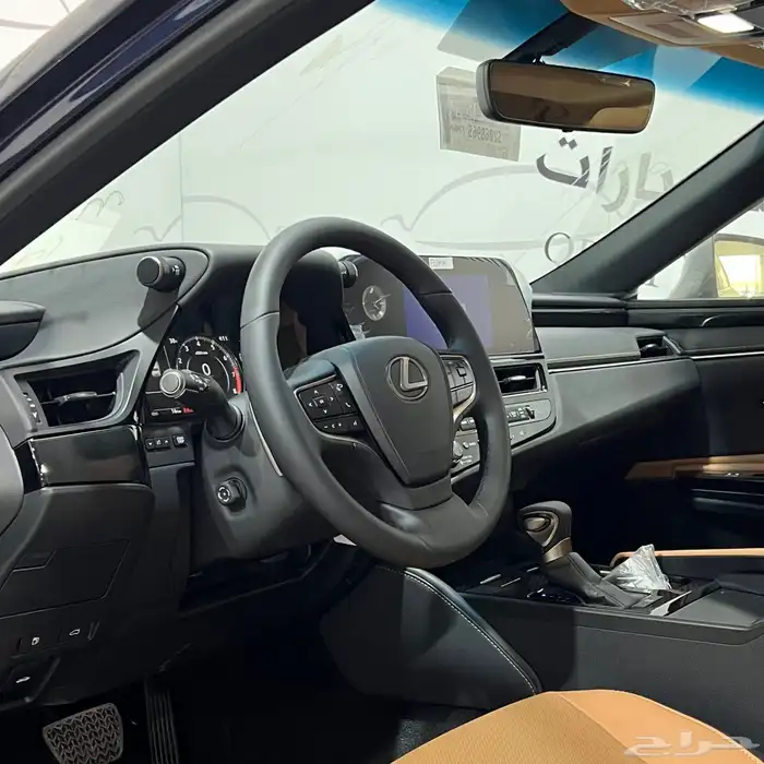 لكزس ES 250 فئة AA سعودي موديل 2025 4
