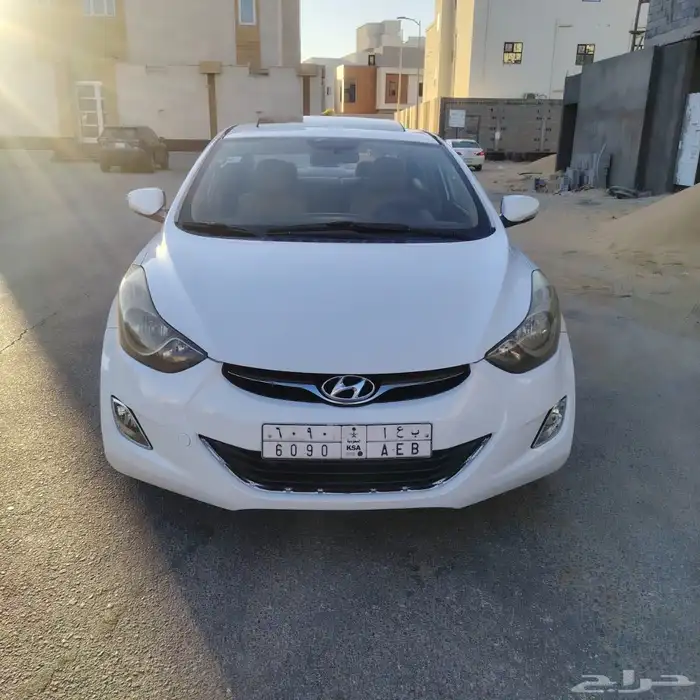 للبيع موديل 2012 فل كامل 2