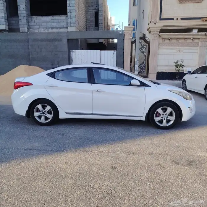 للبيع موديل 2012 فل كامل 7