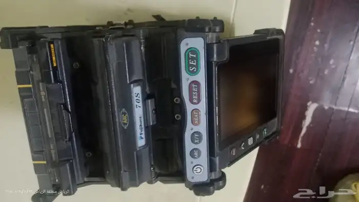 ماكينه لحام فايبر فجكورا الياباني الأصلي 1