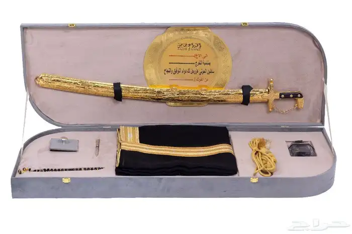 هدايا وفروات 29