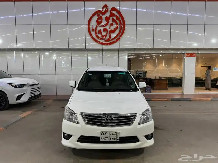 تويوتا انوفا 2012 (( بحالة ممتازة )) 0