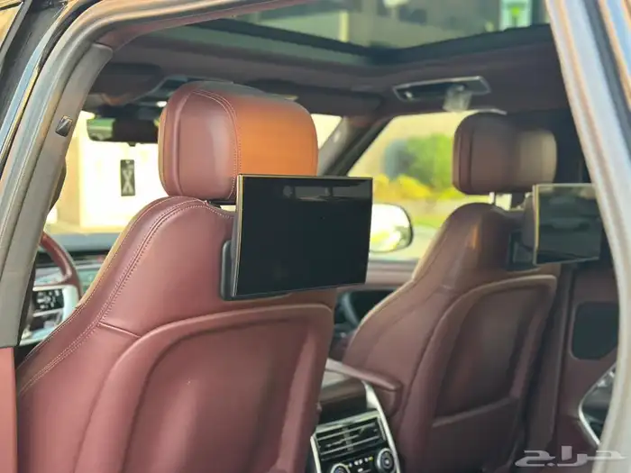 رنج روفر HSE 2023 ناغي على الضمان 16