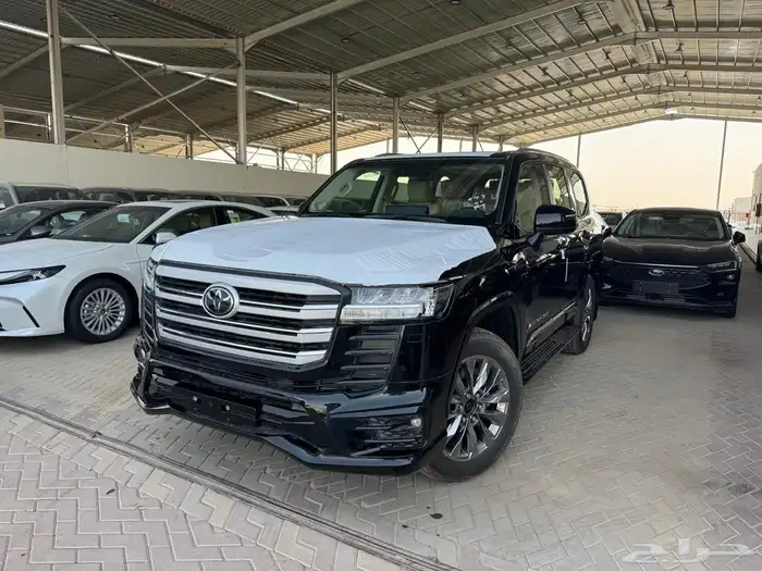 لاندكروزر (2026) L5 الساير كاش وأقساط البنوك متوفر ألوان 1