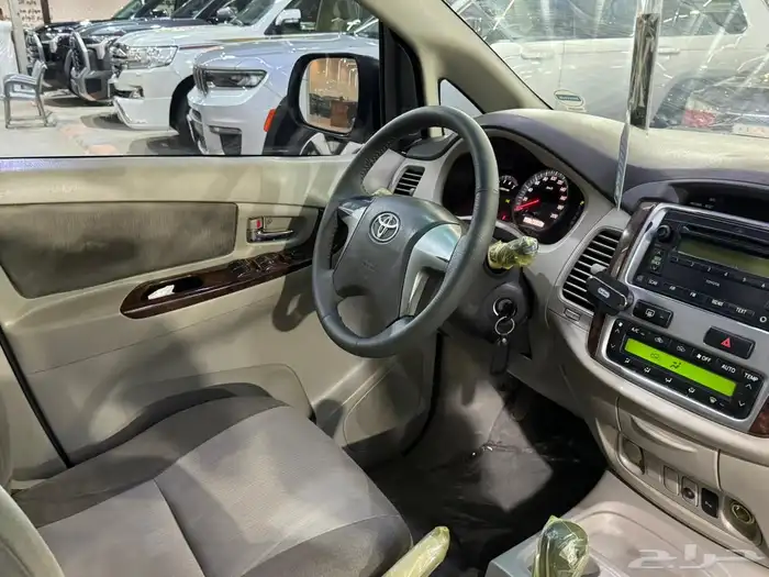 تويوتا انوفا 2012 (( بحالة ممتازة )) 26