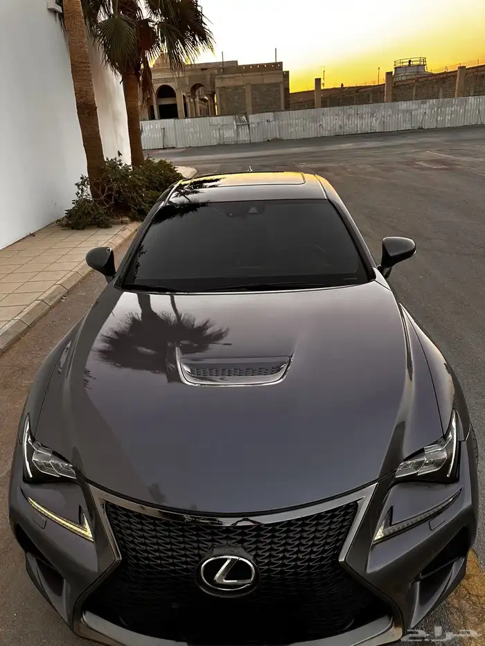 LEXUS RC F V8 2016 26