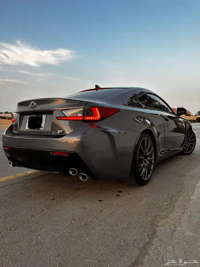 LEXUS RC F V8 2016 14