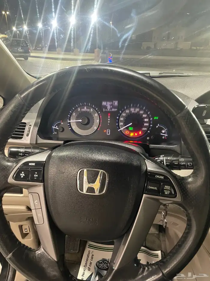 للبيع هواندا اوديسي 2013 فل كامل نضيفه 17