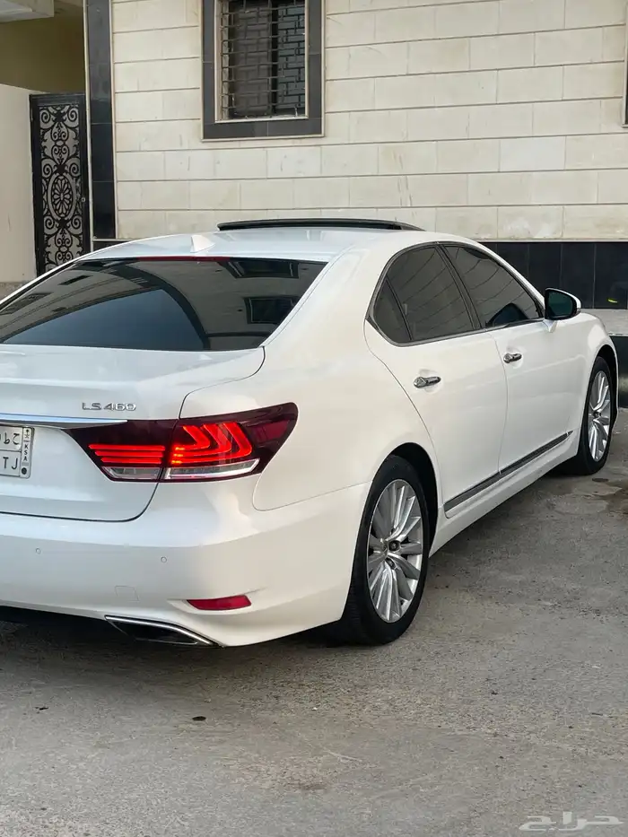 لكزس LS460 2014 شورت قمه بالنظافه 11