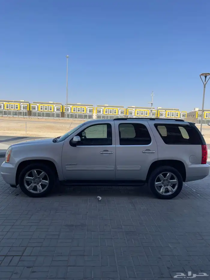 جمس يوكن 2012 بدون دبل نظيف جدا  شبه مخزن 2