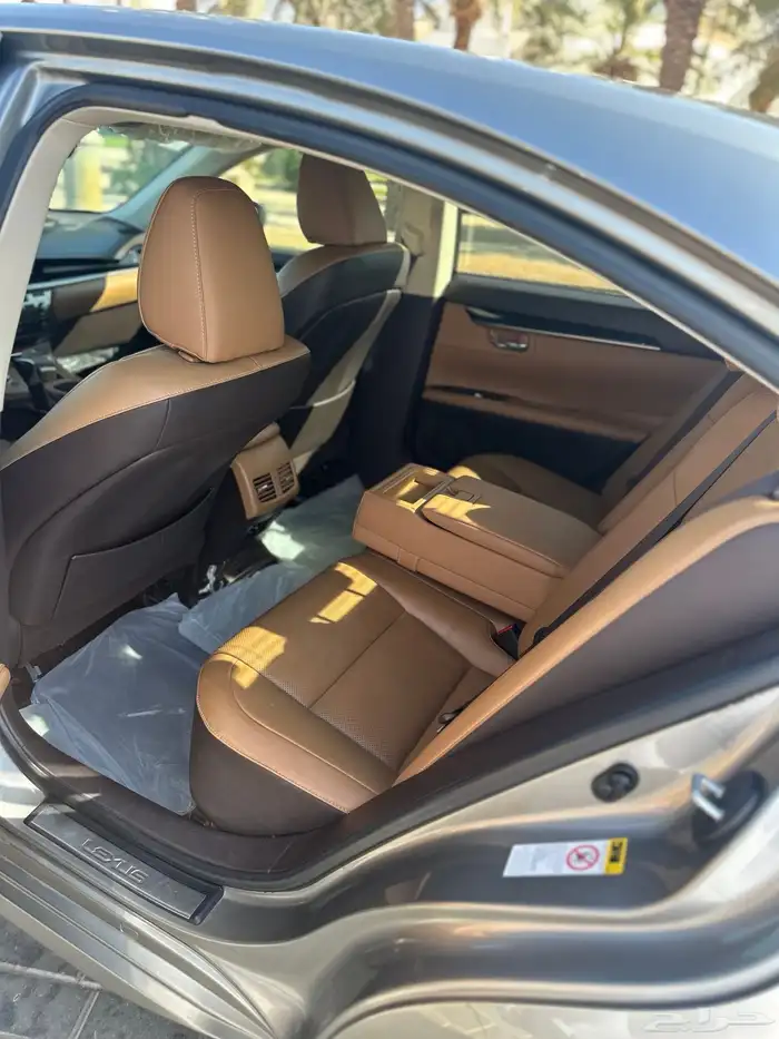 لكزس ES350 2017 4