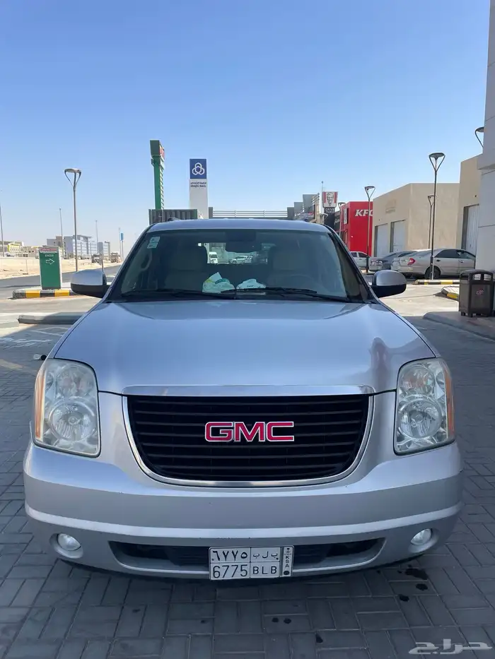 جمس يوكن 2012 بدون دبل نظيف جدا  شبه مخزن 0