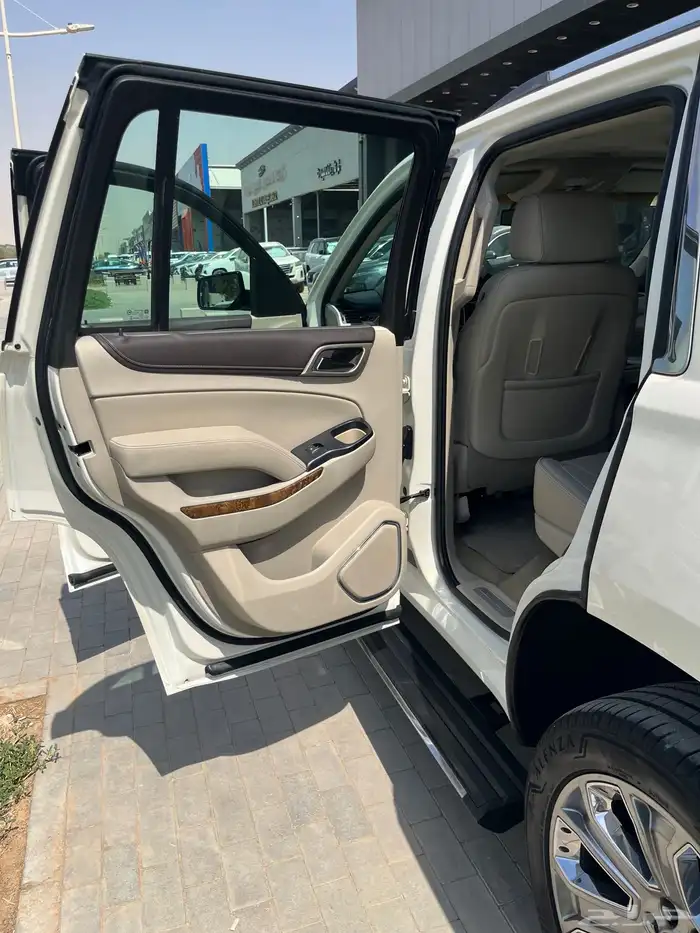 جي ام سي دينالي 2015 الجميح نظيف 25