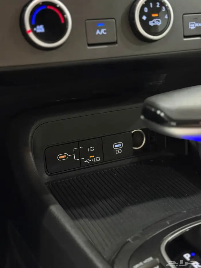 هونداي كونا 2025 فليت ( بنزين ) العداد 12 الف فقط 17