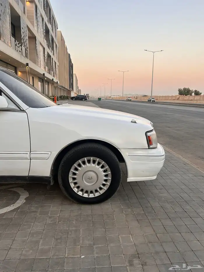 تويوتا كراون 1998 التاج للبدل او البيع 2